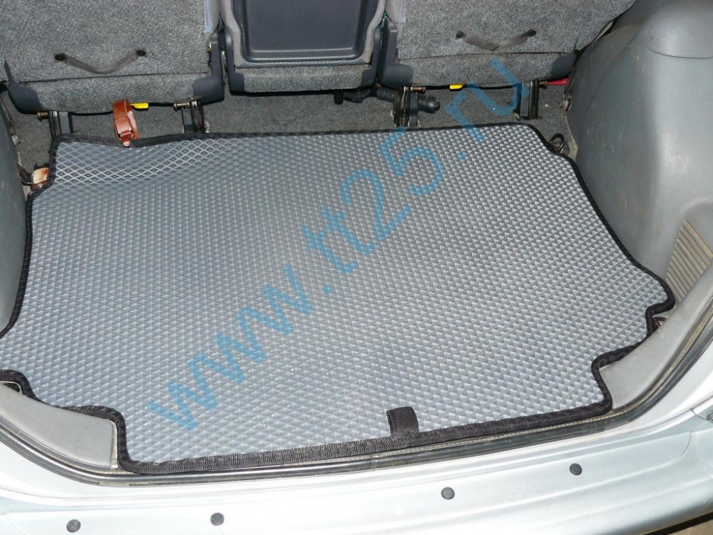 Коврик в багажник Toyota Funcargo 2WD (1999 - 2005)